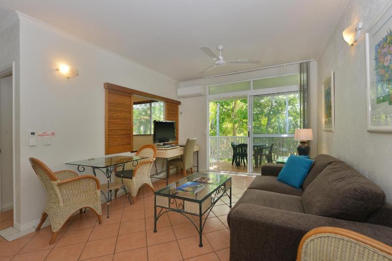 Seascape Holidays - Coral Apartments - image 22