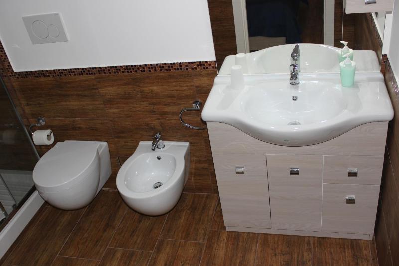 Apartment - Ground Floor image 3