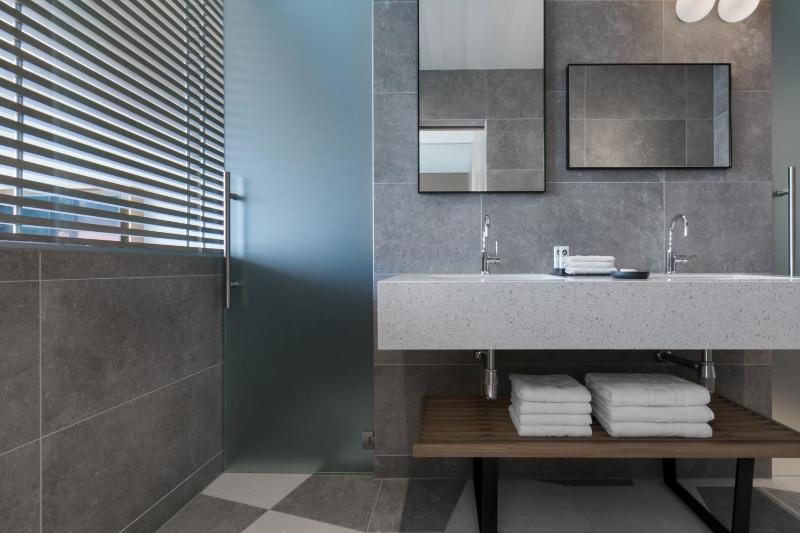 Penthouse Suite with Balcony and Sea View image 2