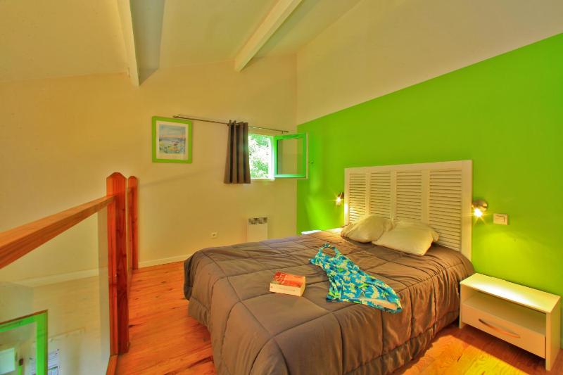 One-Bedroom Cottage image 3