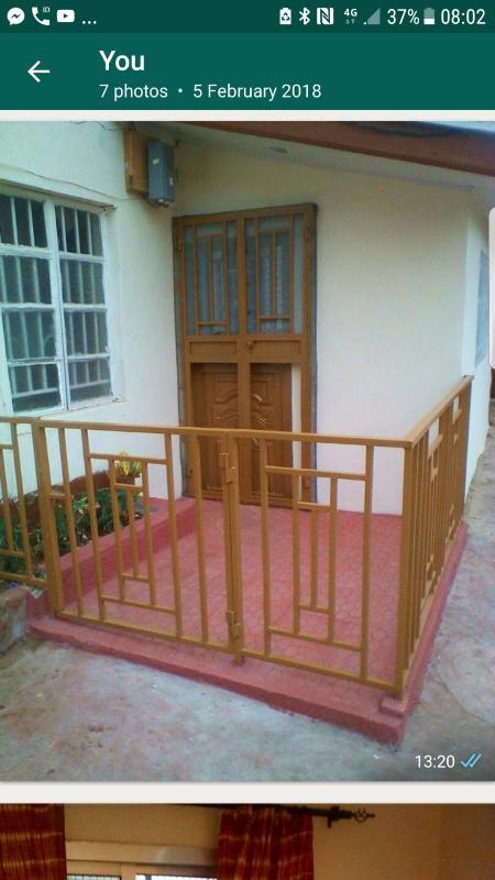 Mansholl Luxurious Apartment - image 8
