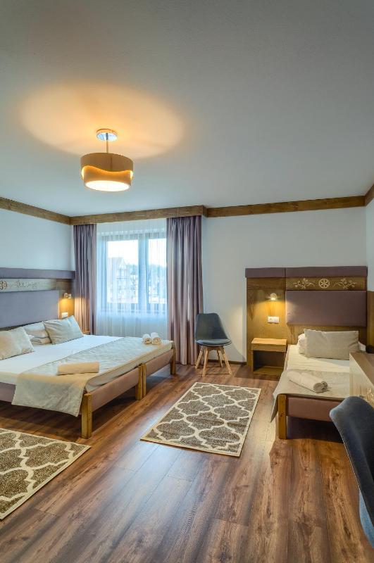 Triple Room image 3