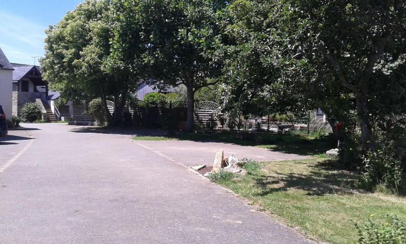 Double Room with Garden View image 4