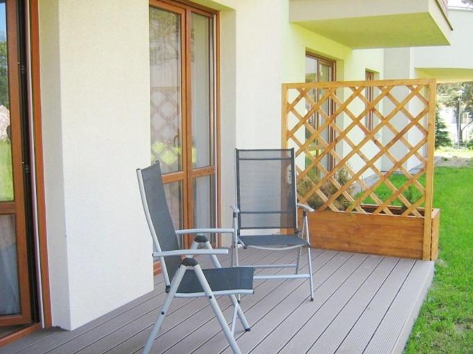 Studio Apartment with Parking image 3
