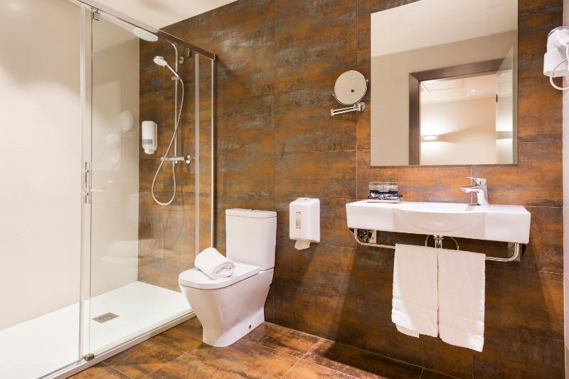 Hotel Acta Azul Barcelona - image 2