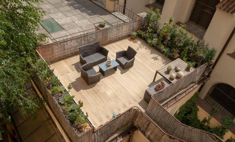 One-Bedroom Apartment with Terrace image 4