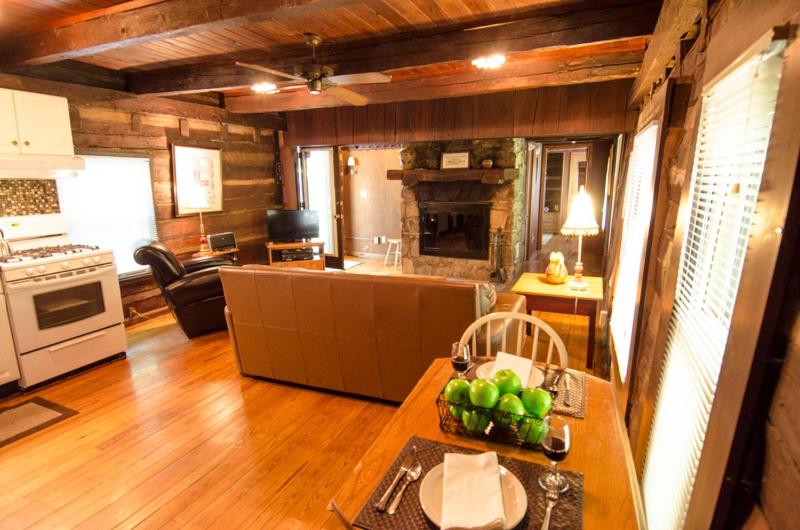 One-Bedroom House image 3