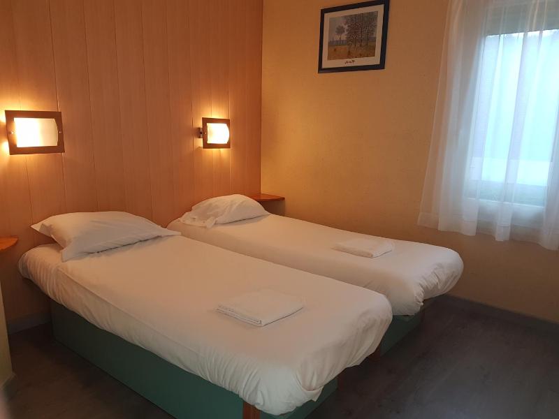 Fasthotel Carcassonne - image 16