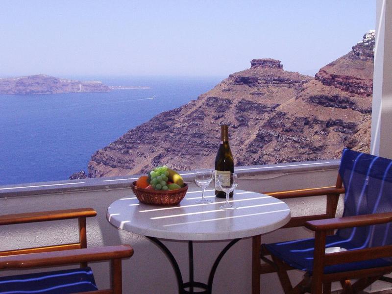 Superior Double Room with Sea View image 2