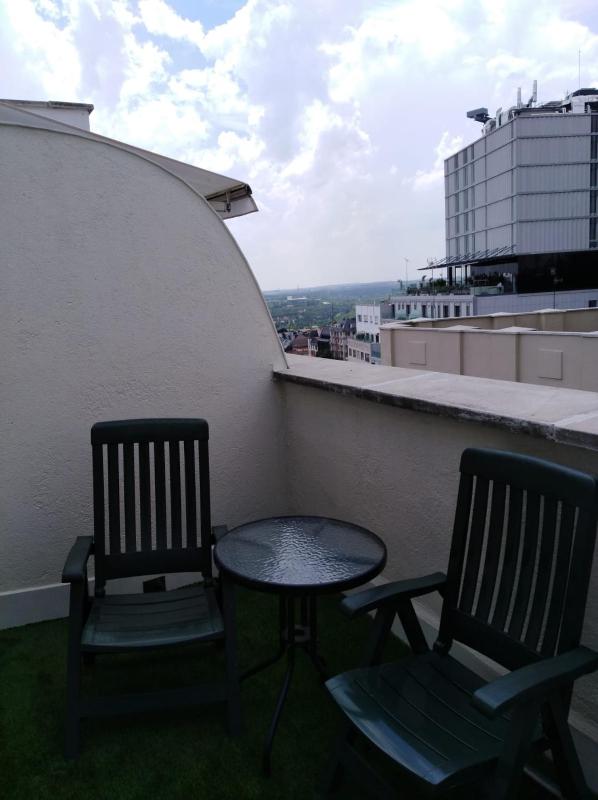 Grand Deluxe Double or Twin Room image 3