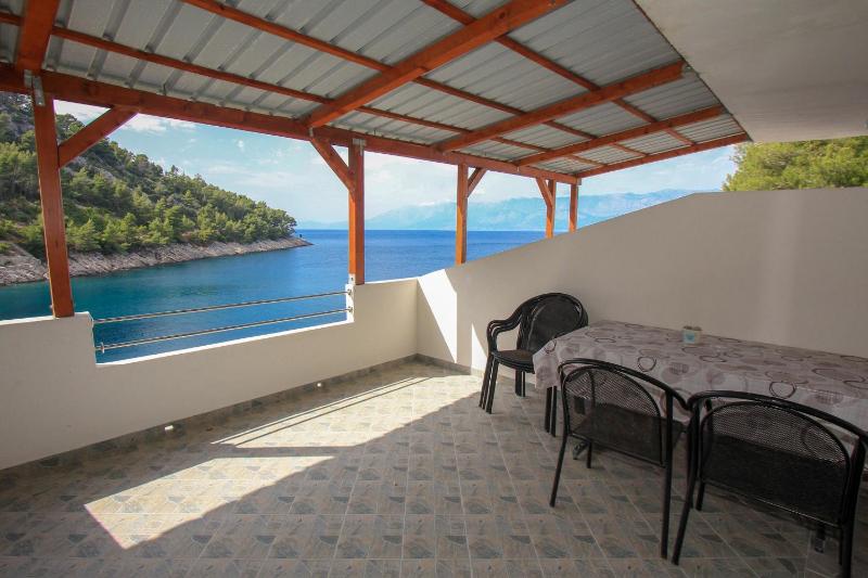 Studio with Terrace image 1