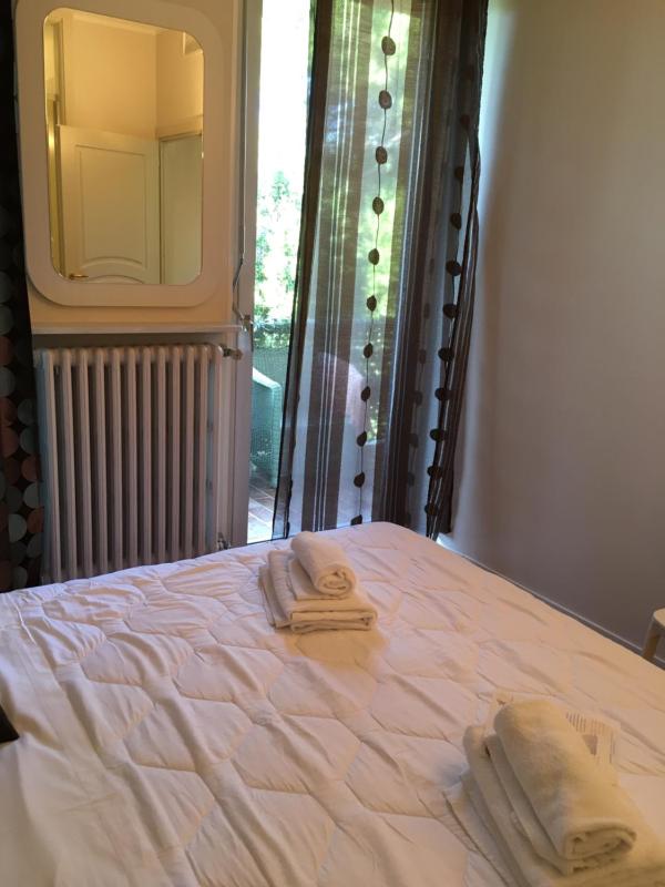Sunset Apartment - image 29