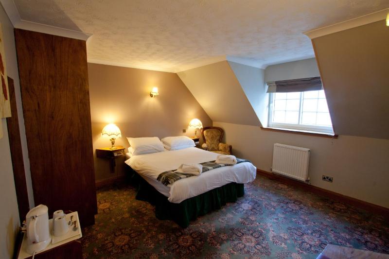Standard Double or Twin Room image 3