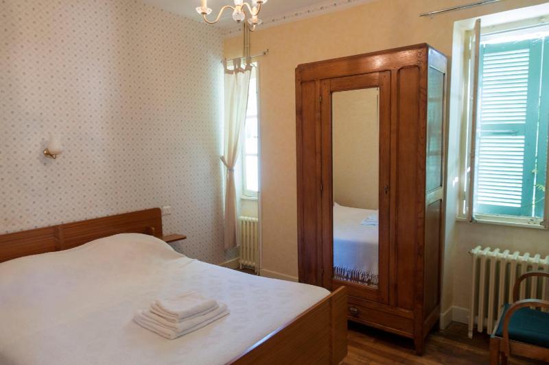 Budget Double or Twin Room image 3