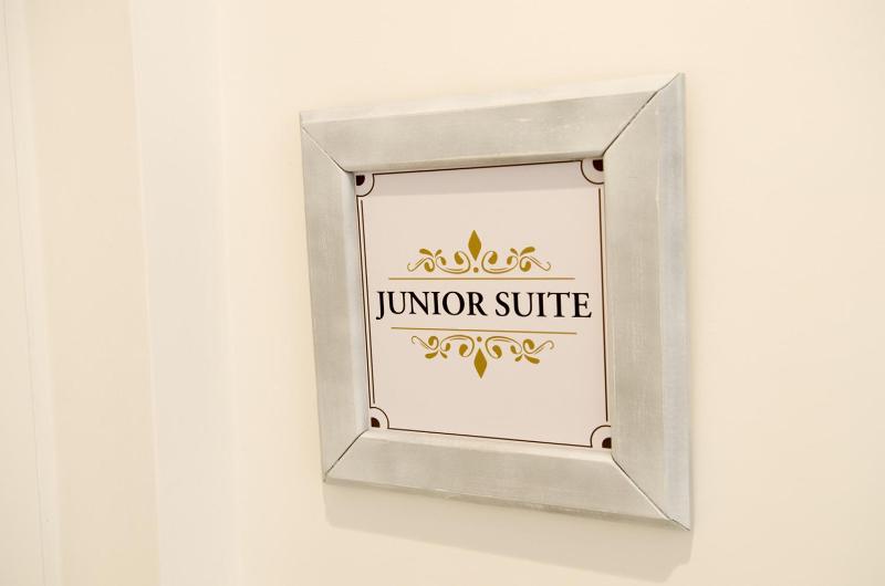 Junior Suite image 2