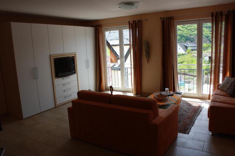 Deluxe Apartment image 2