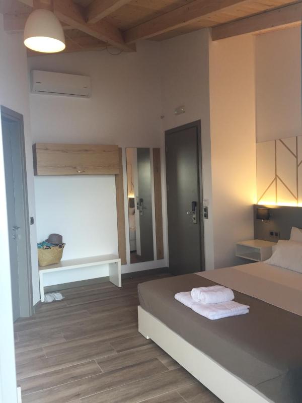 Apartment with Terrace image 3