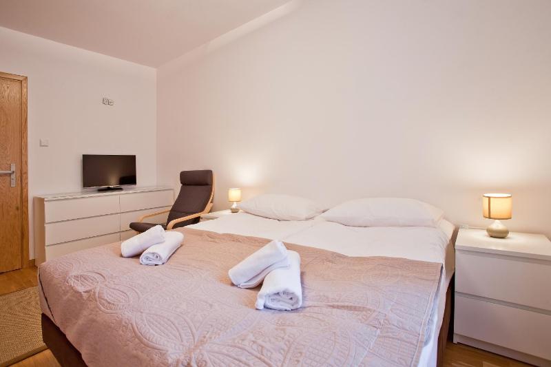 Triple Room image 1