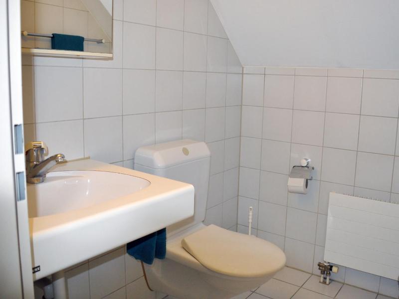 Standard Single Room image 2