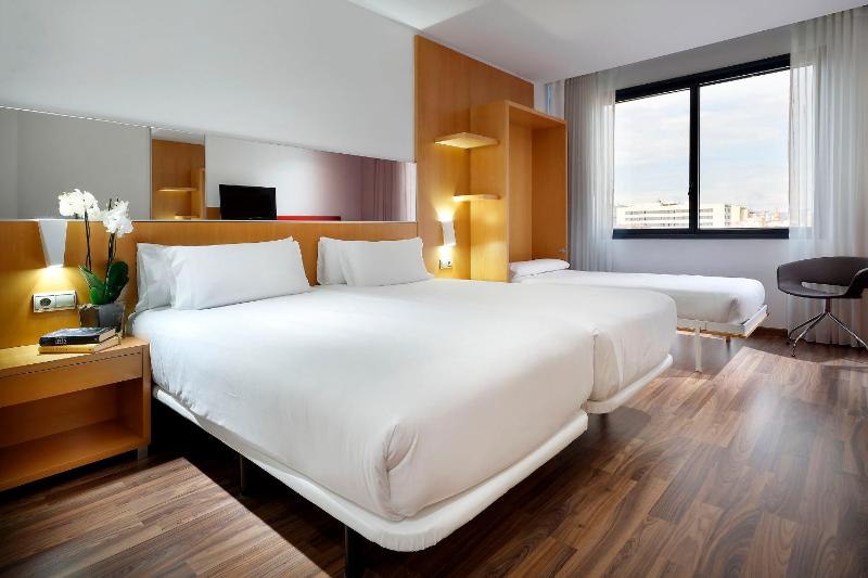 Triple Room image 3