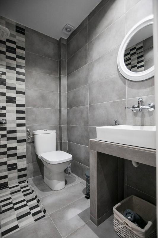 Double Room with Balcony and Sea View image 1
