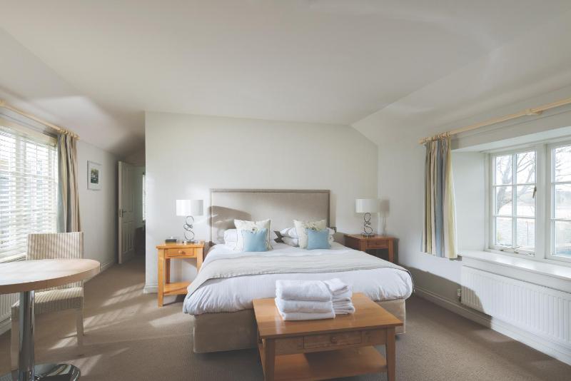 Two-Bedroom Apartment image 3