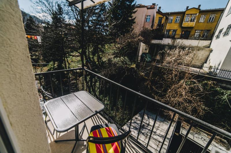 Modern apartment near Cathedral - BEST LOCATION - image 10