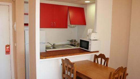 Apartment with Terrace image 3