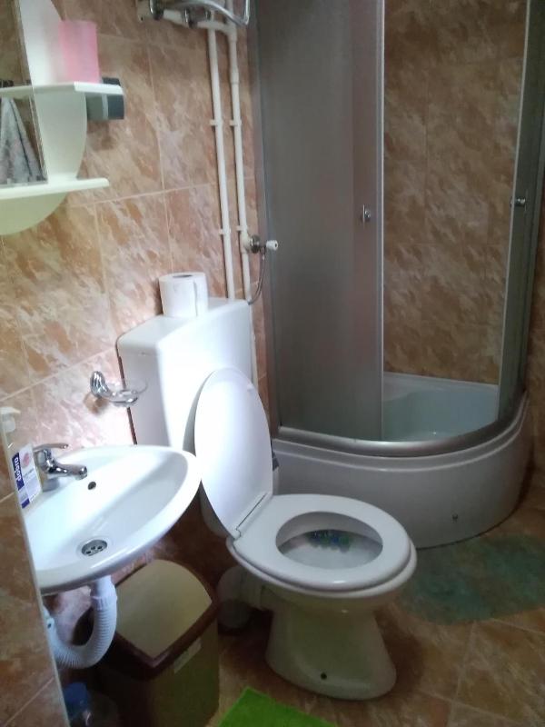 One-Bedroom Apartment with Balcony image 3