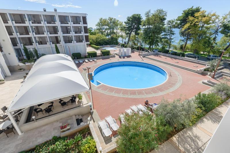 Hotel Kolovare - image 12