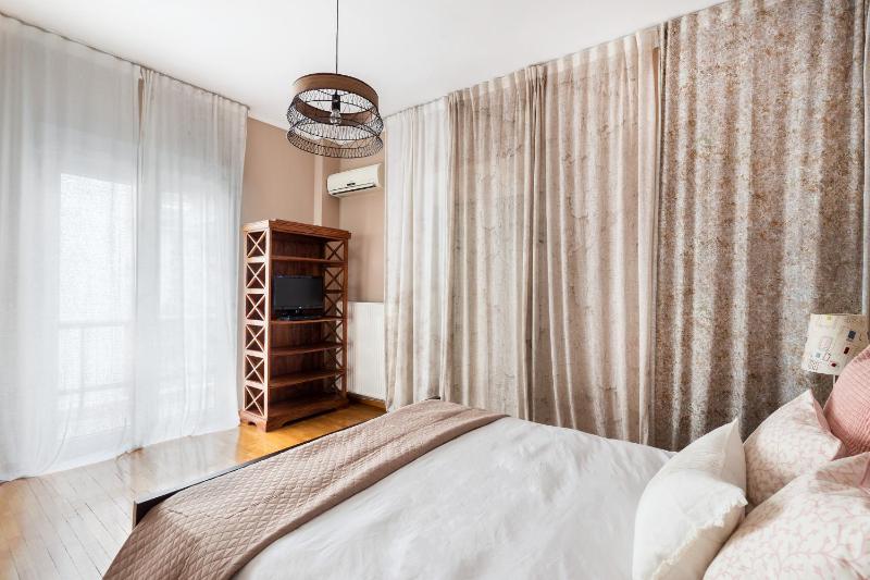 Acropolis Stylish Suite - image 6