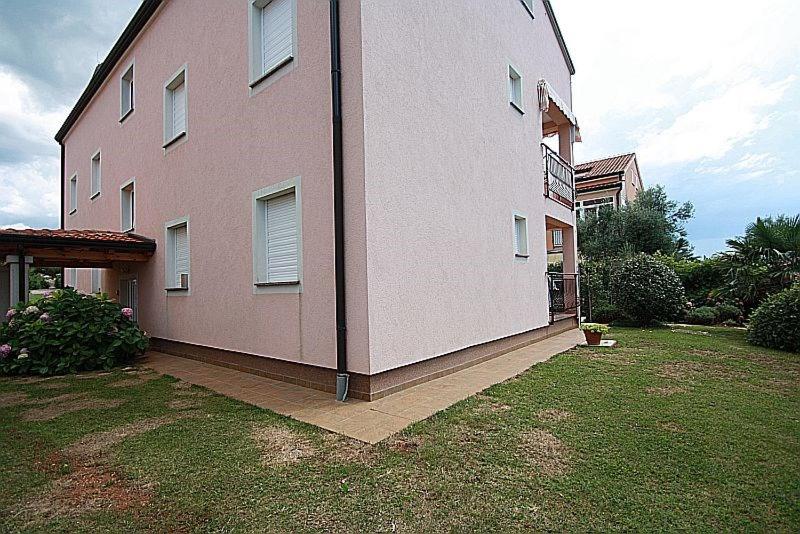 Apartment Bilic with balcony - image 20