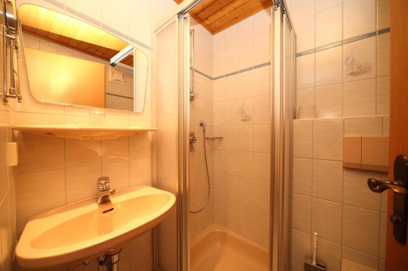 Single Room image 2