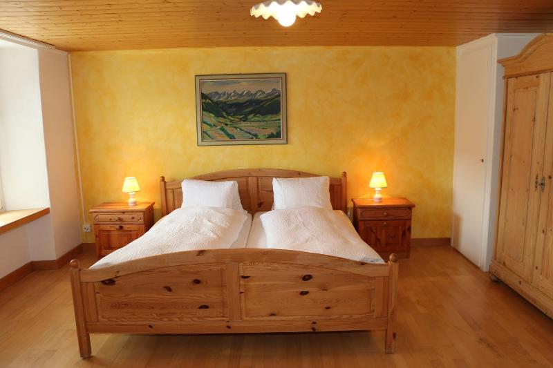 One-Bedroom Suite image 3