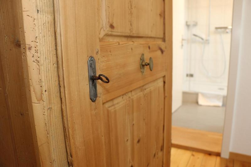 Single Room image 4