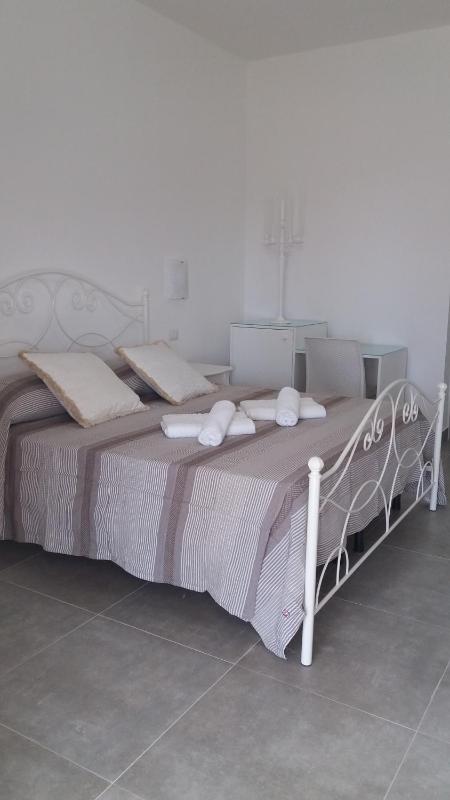 Double Room image 4