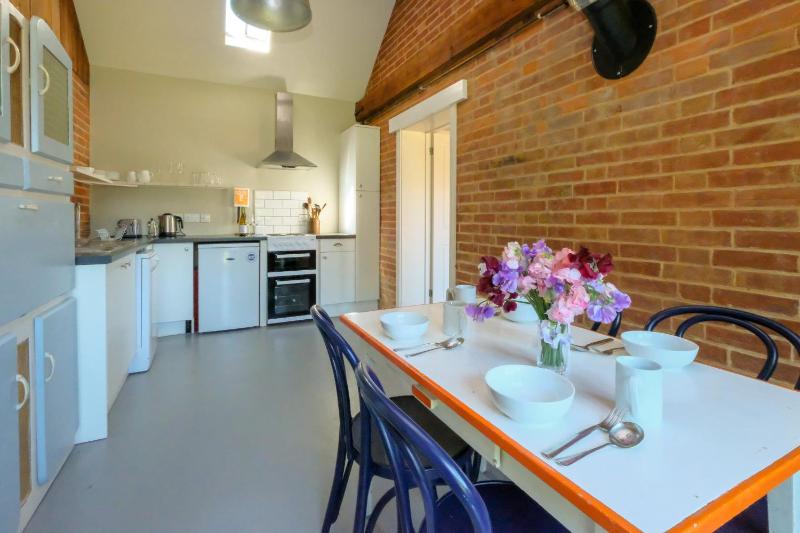 The Dairy Cottage - image 9