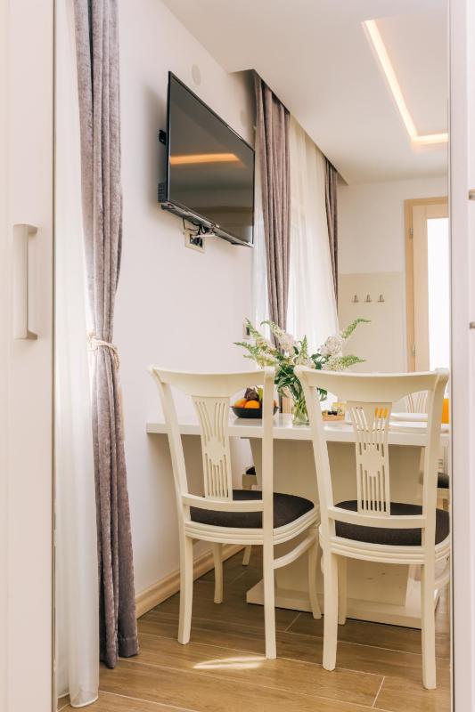 Apartment - Disability Access image 2