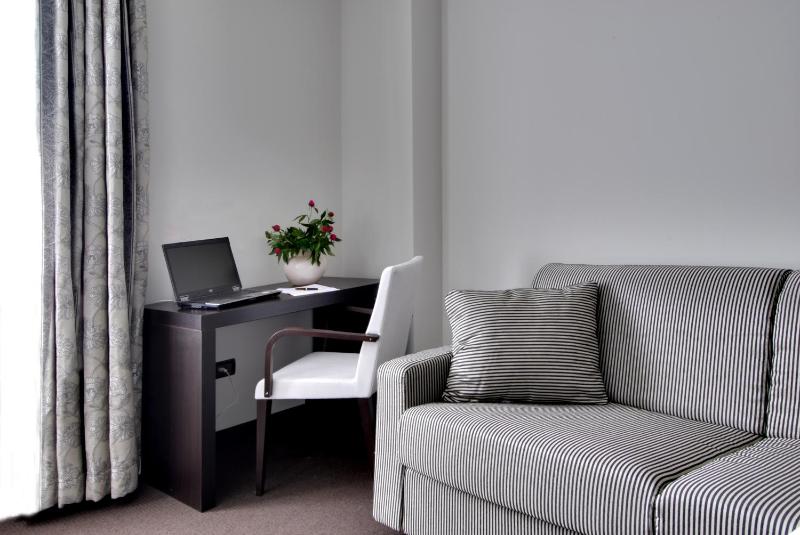 Suite image 4