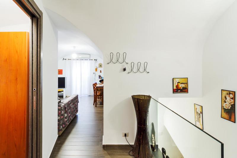 GuestHost - Catania Central Flat - image 5