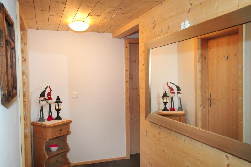Single Room with Private Bathroom image 3