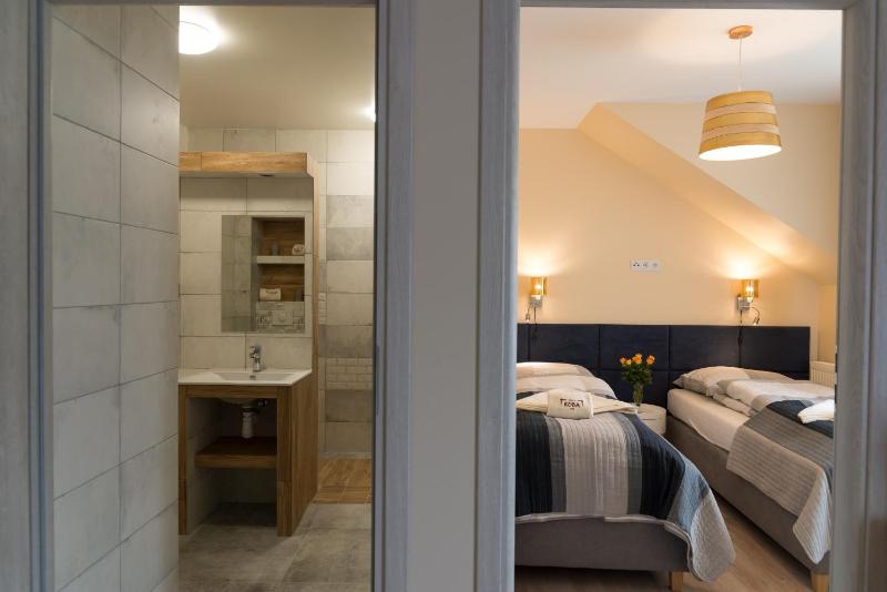 Apartment with Air-Conditioning image 4