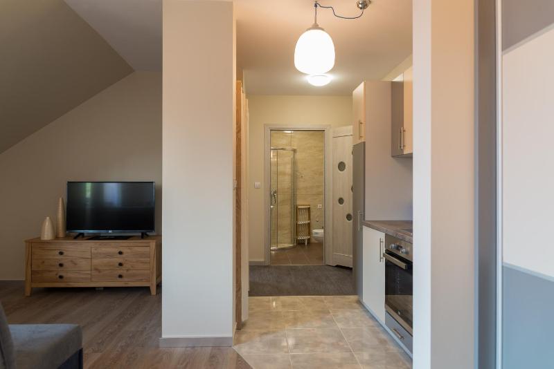 Apartment image 3