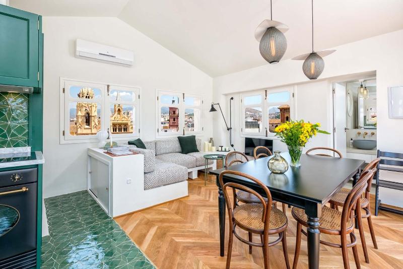 Sagrado Corazon Penthouse in Malaga by Solaga Holiday Homes - image 9