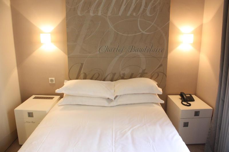 Standard Double Room image 4