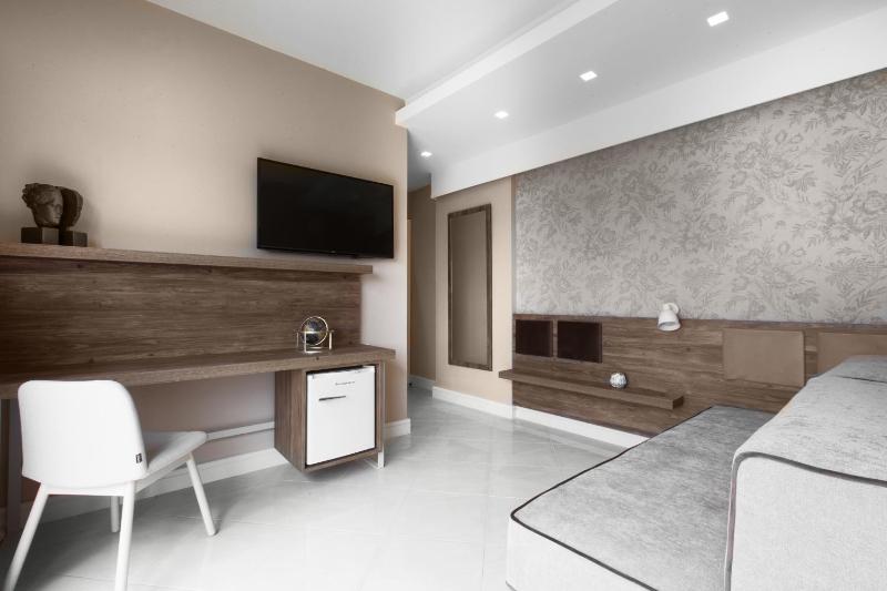 Junior Suite image 2