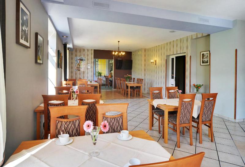 Hotel Belweder - przy hotelu Golebiewski - image 10