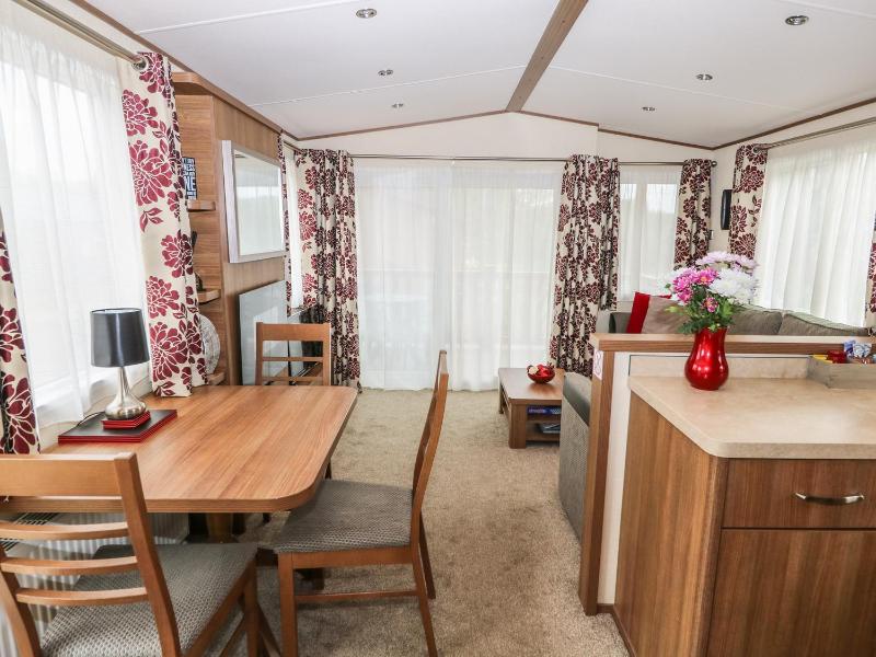 Holiday Home image 2