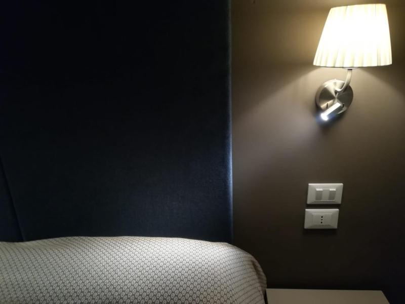 Quadruple Room image 4
