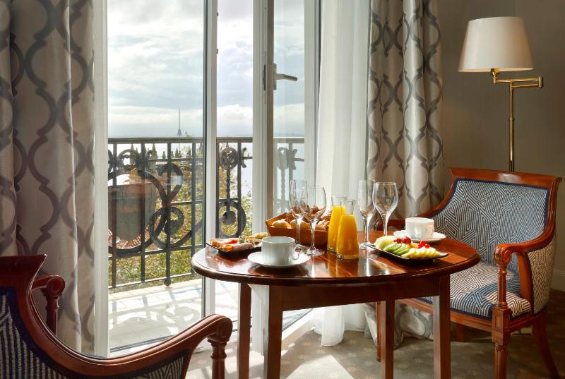 Eurostars Hotel Real - image 13
